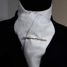 Load image into Gallery viewer, Self Tie Traditional Stock- Silky Ivory Pattern